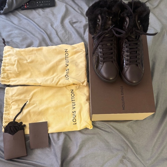 LOUIS VUITTON BROWN MEDLEY SNEAKERS LEATHER IN FUR SK MS0171 USA SIZE 5 - Picture 1 of 8